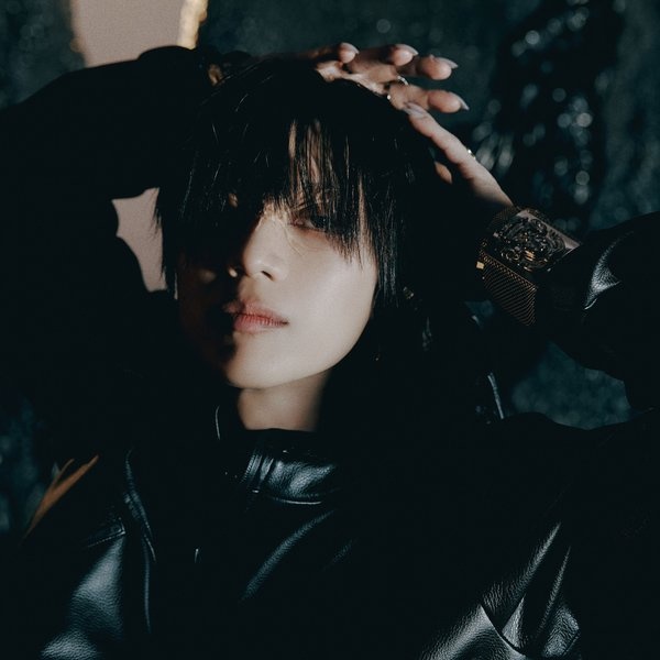 TAEMIN artist photo