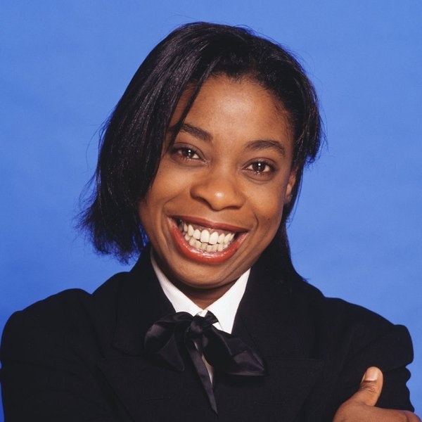 Tasmin Archer artist photo