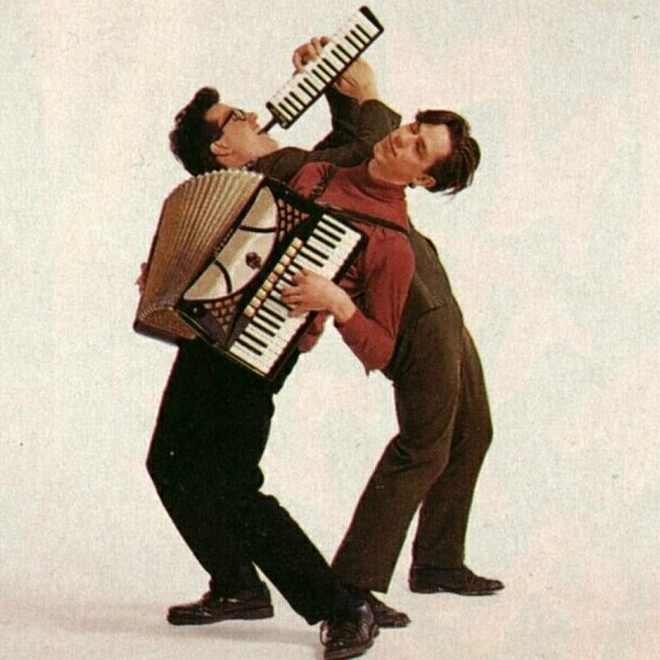 They Might Be Giants artist photo