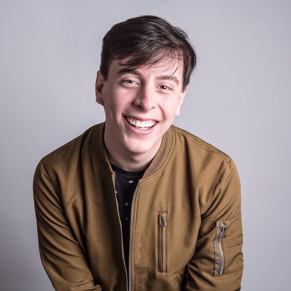 Thomas Sanders artist photo