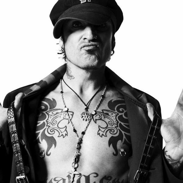 Tommy Lee artist photo