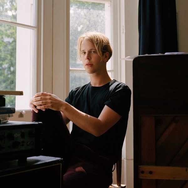 Tom Odell artist photo