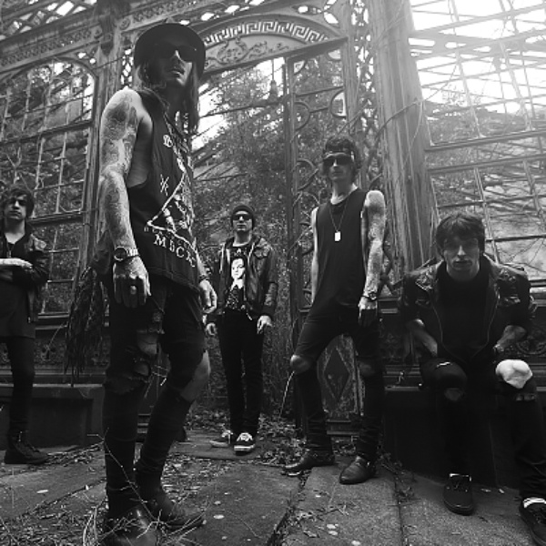 Upon This Dawning artist photo