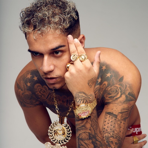 Veigh artist photo