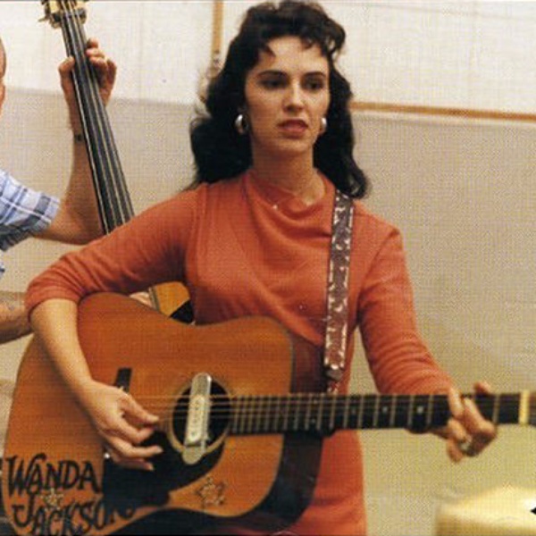 Wanda Jackson artist photo