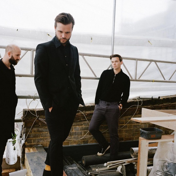 White Lies artist photo