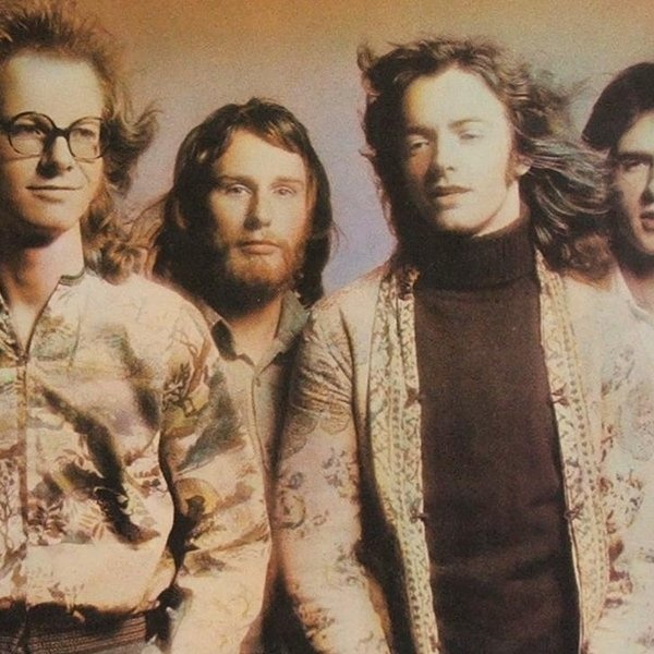 Wishbone Ash artist photo