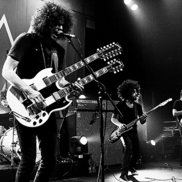 Wolfmother artist photo