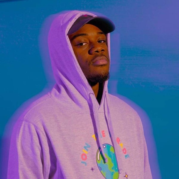 Woodie Smalls artist photo