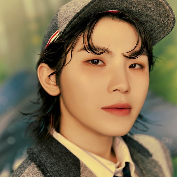 Woozi artist photo