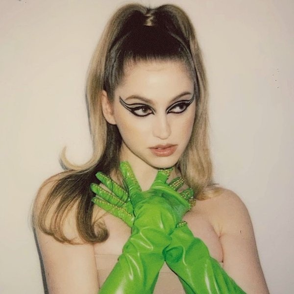 Betta Lemme artist photo