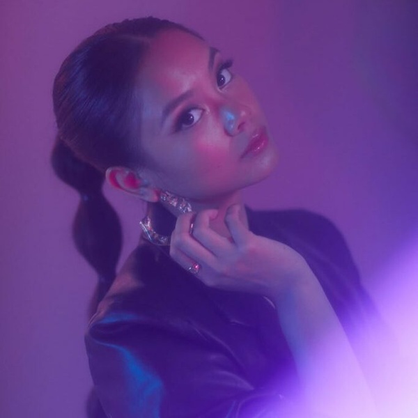 Ylona Garcia artist photo