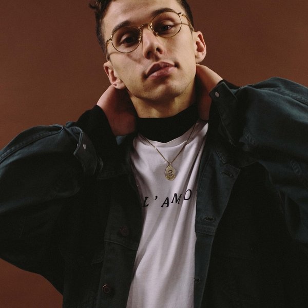 Young Franco artist photo