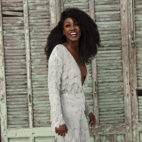 Beverley Knight artist photo