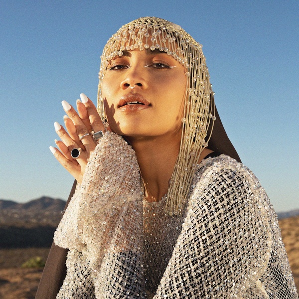 Yuna artist photo