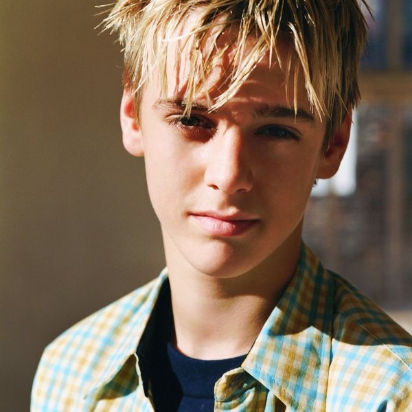 Aaron Carter artist photo