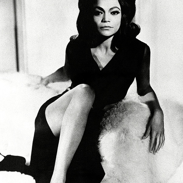 Eartha Kitt artist photo