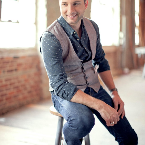Brandon Heath artist photo