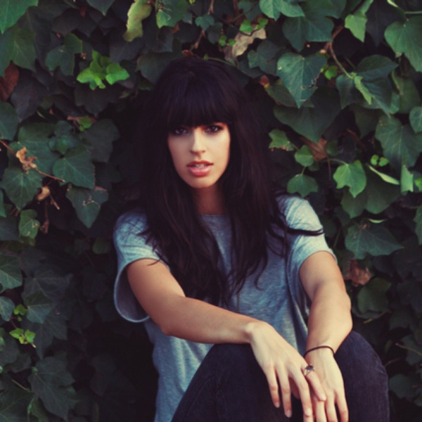 Brooke Fraser artist photo