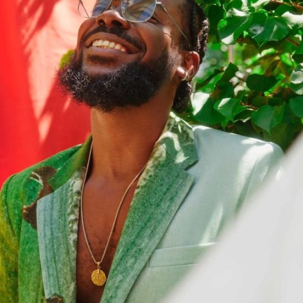 Adekunle GOLD artist photo