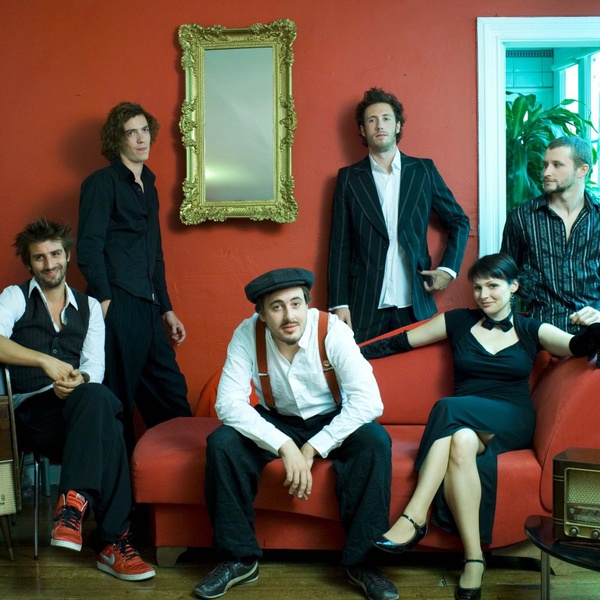Caravan Palace artist photo