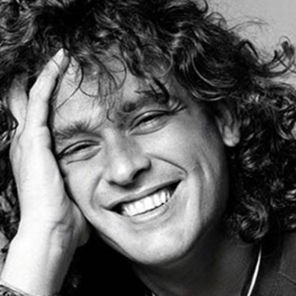 Carlos Vives artist photo