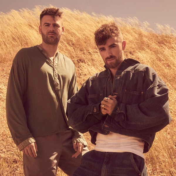 The Chainsmokers artist photo