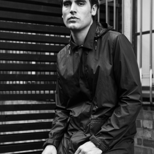 Charlie Simpson artist photo