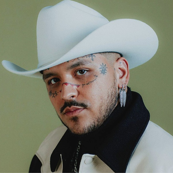 Christian Nodal artist photo