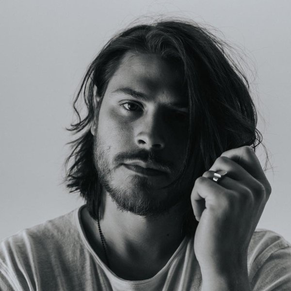 Cory Asbury artist photo