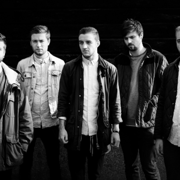 Echoes artist photo