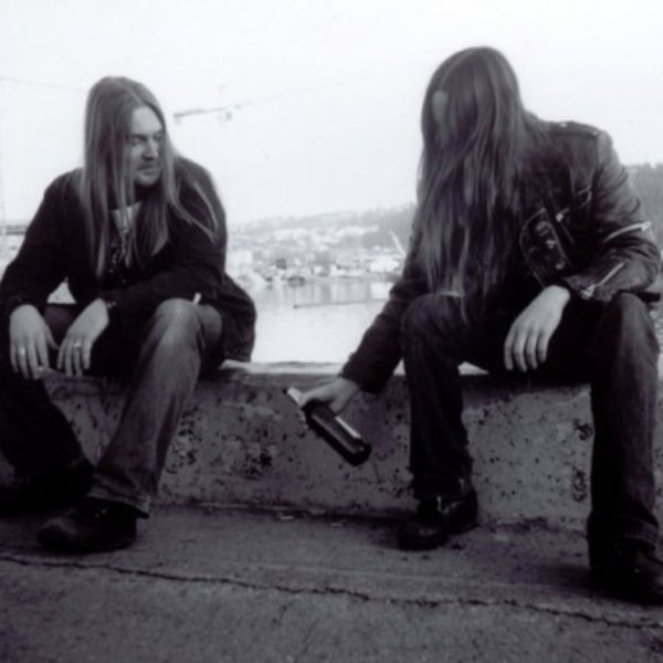 Darkthrone artist photo
