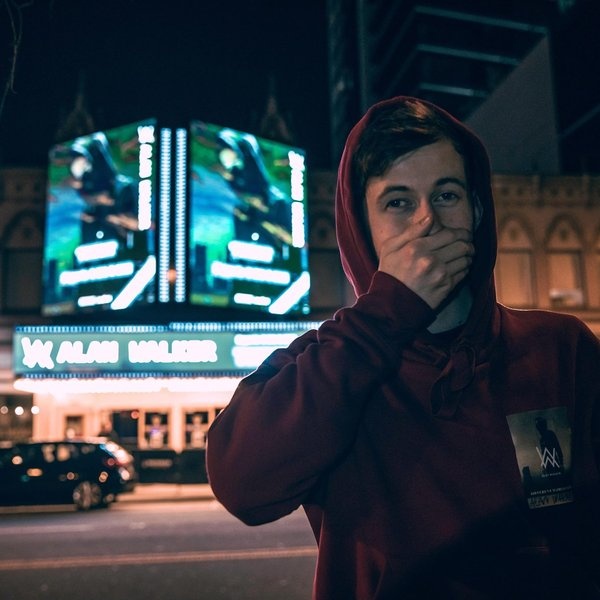 Alan Walker artist photo