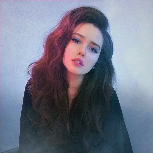 DEAD BLONDE artist photo