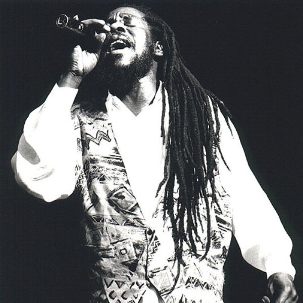 Dennis Brown artist photo