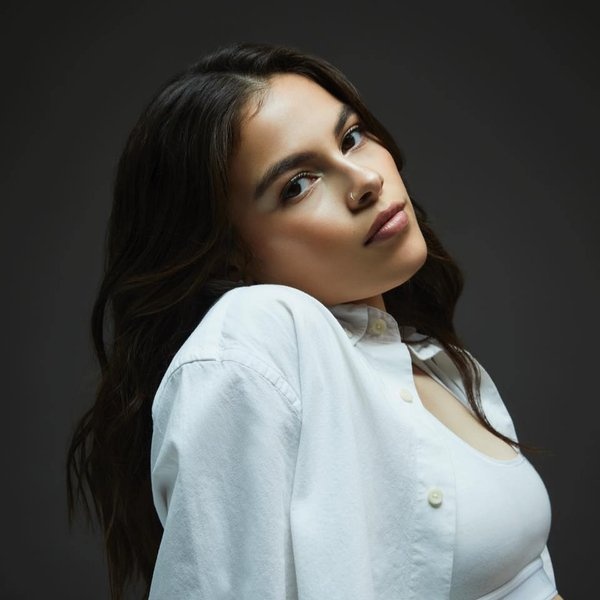 Destiny Rogers artist photo
