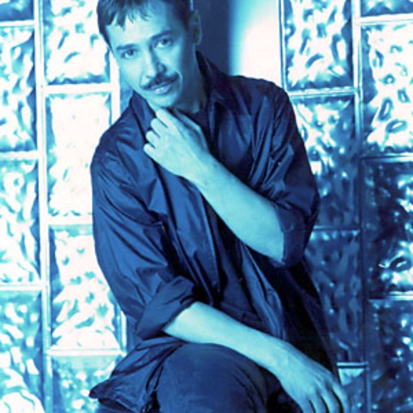 Eddie Santiago artist photo