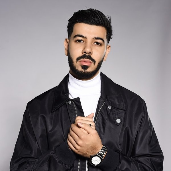 DYSTINCT artist photo