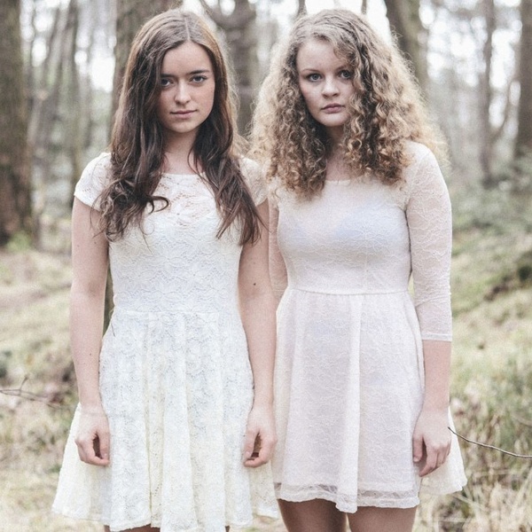 Elsa & Emilie artist photo