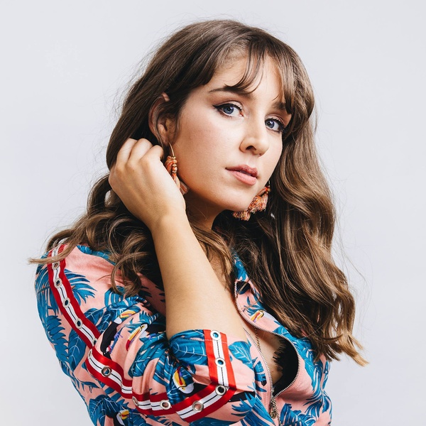 Esmée Denters artist photo