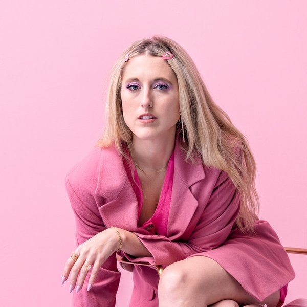 Evalyn artist photo