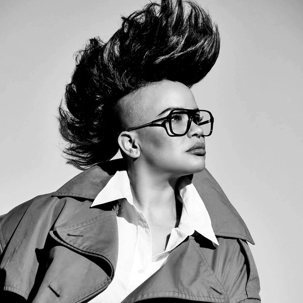 Eva Simons artist photo