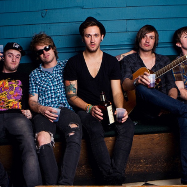 Every Avenue artist photo
