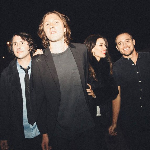 Family Of The Year artist photo