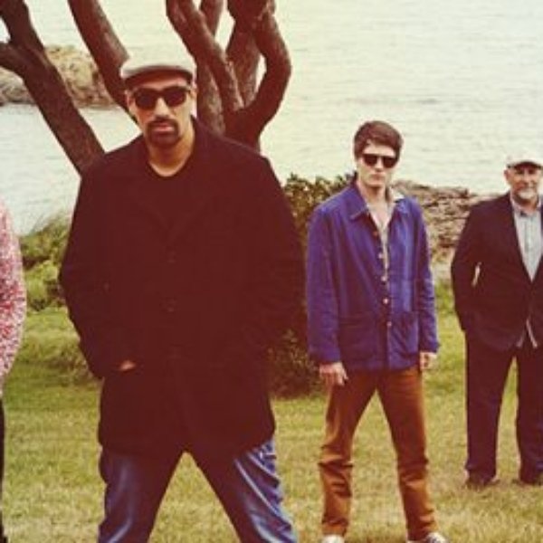 Fat Freddy's Drop artist photo