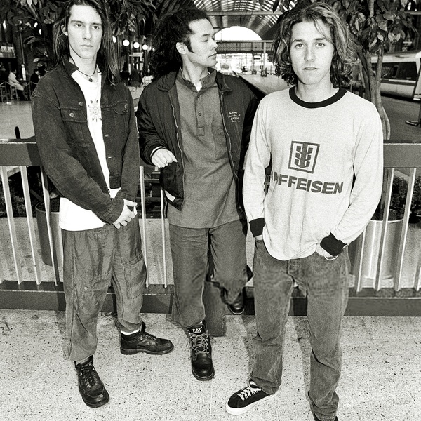Feeder artist photo