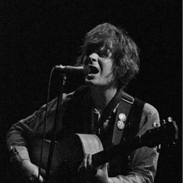Fionn Regan artist photo
