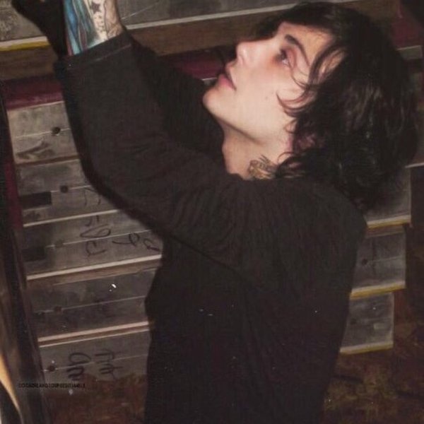 Frank Iero artist photo