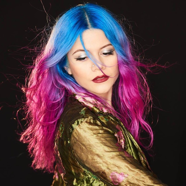 Allison Iraheta artist photo