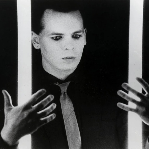 Gary Numan artist photo